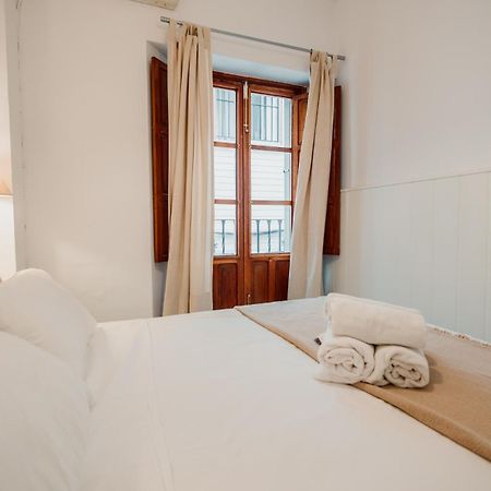 Saber Viajar Apartment เซบีญา ภายนอก รูปภาพ